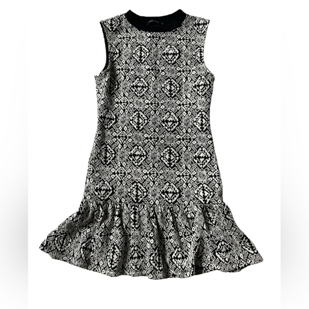ON TWELTH DRESS